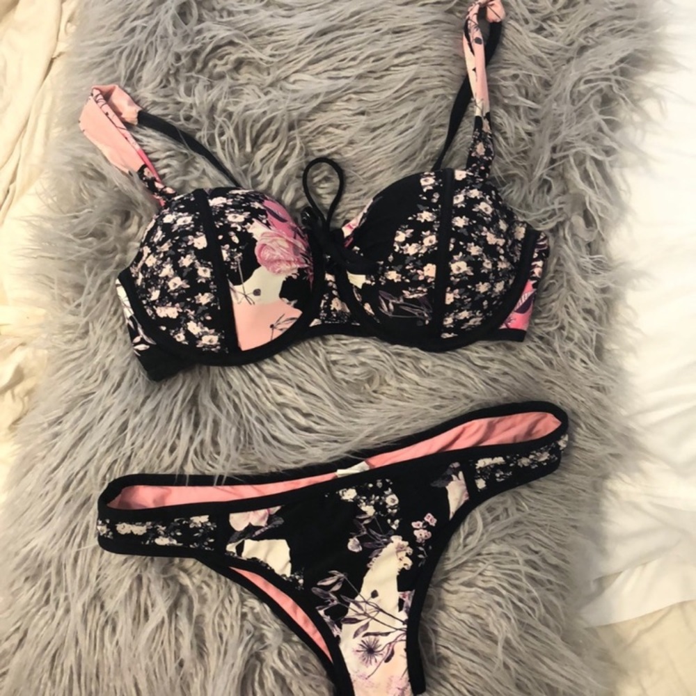 Anthropologie seafolly floral bikini